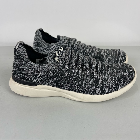 APL Techloom Wave Slip-On Running Shoes Women’s 9.5 Black Cushioned Lightweight - Picture 2 of 10